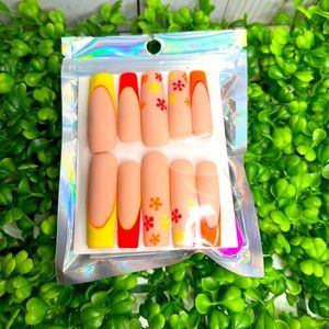 Retro Inspired Press On Nail Kit